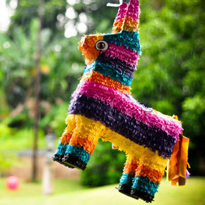 Imagen para la categoría Piñatas, sorpresas y souvenirs